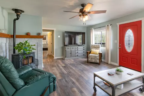 21039 Joanna Way, Redding, CA 96003 photo 12
