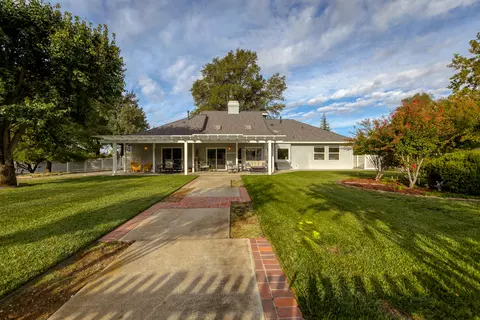 13151 Spring Lake St, Redding, CA 96003 photo 13