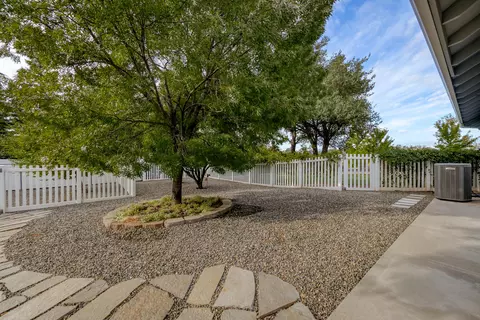 13151 Spring Lake St, Redding, CA 96003 photo 88