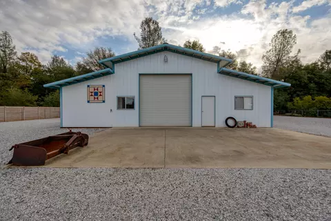 13151 Spring Lake St, Redding, CA 96003 photo 56