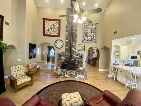 13151 Spring Lake St, Redding, CA 96003 photo 94