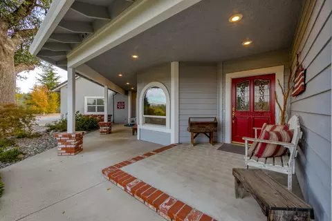 13151 Spring Lake St, Redding, CA 96003 photo 11