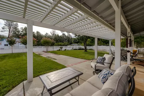 13151 Spring Lake St, Redding, CA 96003 photo 37