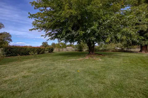 7370 Bridge Ln, Redding, CA 96002 photo 34
