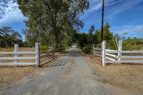 7370 Bridge Ln, Redding, CA 96002 photo 39