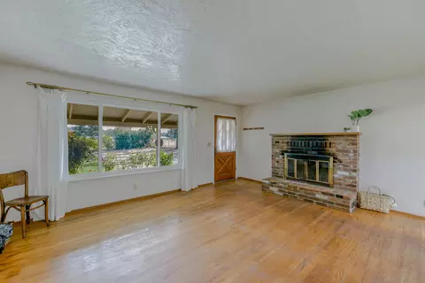 7370 Bridge Ln, Redding, CA 96002 photo 7