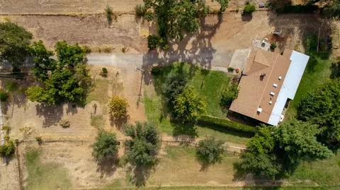 7370 Bridge Ln, Redding, CA 96002 photo 28
