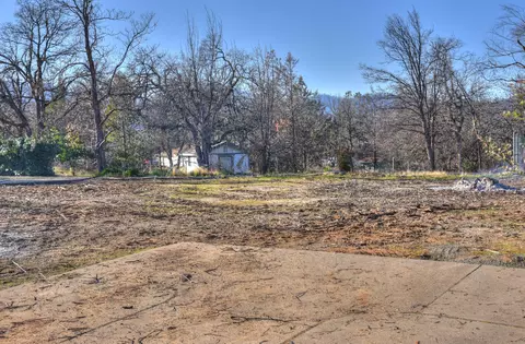 16244 Lower Springs Rd, Redding, CA 96001 photo 4