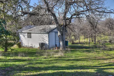 16244 Lower Springs Rd, Redding, CA 96001 photo 9