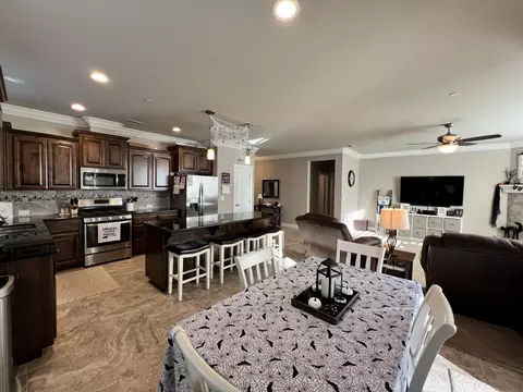 3464 Lemurian Rd, Redding, CA 96002 photo 6