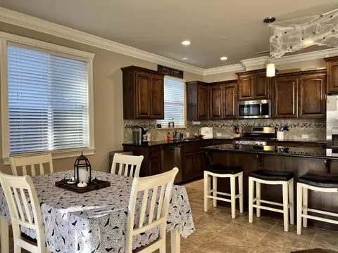3464 Lemurian Rd, Redding, CA 96002 photo 8