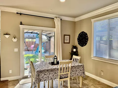 3464 Lemurian Rd, Redding, CA 96002 photo 7