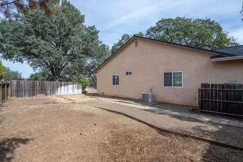 245 Sparrow Ct, Red Bluff, CA 96080 photo 16