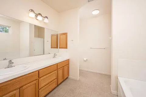 245 Sparrow Ct, Red Bluff, CA 96080 photo 10