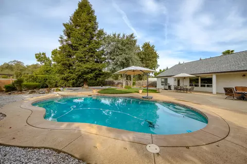 5089 Lost Creek Ct, Redding, CA 96002 photo 36