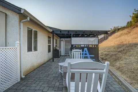 628 Valleybrook Dr, Redding, CA 96003 photo 31