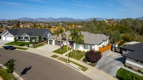 478 Belvedere Dr, Redding, CA 96003 photo 69