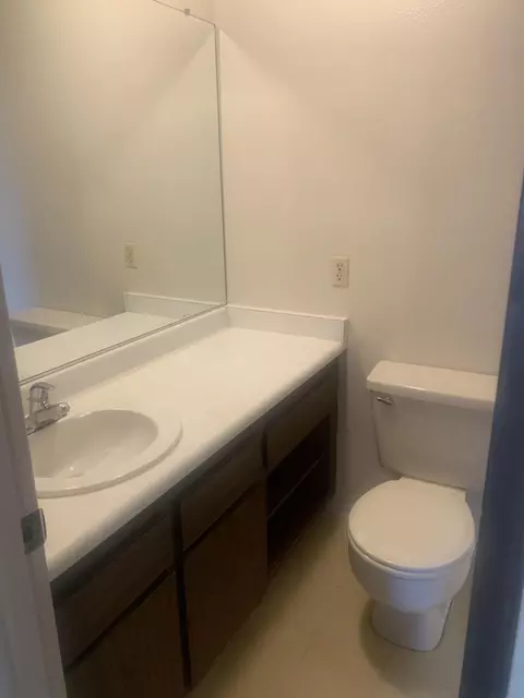 370 Buckeye Ter, Redding, CA 96003 photo 12