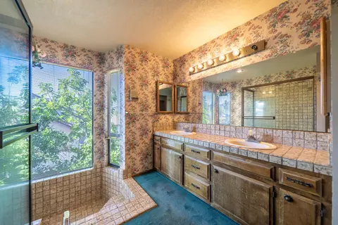 3660 Mt Ashland Ave, Redding, CA 96001 photo 13