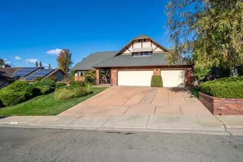 3660 Mt Ashland Ave, Redding, CA 96001 photo 2
