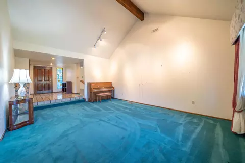 3660 Mt Ashland Ave, Redding, CA 96001 photo 5
