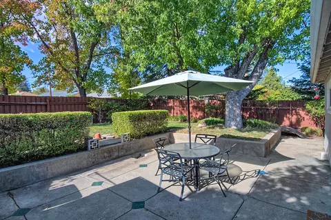 705 Cascade Ct, Redding, CA 96001 photo 24