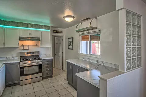 705 Cascade Ct, Redding, CA 96001 photo 11