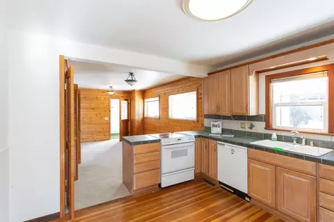 520 Cedar St, Mount Shasta, CA 96067 photo 4