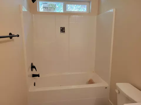 505 Smile Pl, Redding, CA 96001 photo 16