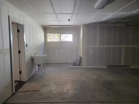 505 Smile Pl, Redding, CA 96001 photo 19