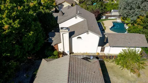 877 Sunriver Ln, Redding, CA 96001 photo 57