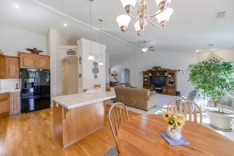 2531 Warm Spring Ln, Redding, CA 96003 photo 9