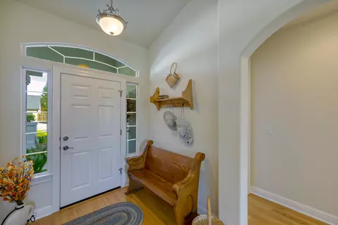 2531 Warm Spring Ln, Redding, CA 96003 photo 4