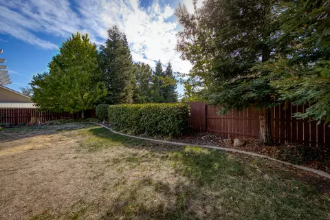 2531 Warm Spring Ln, Redding, CA 96003 photo 36