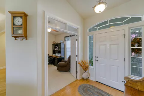 2531 Warm Spring Ln, Redding, CA 96003 photo 5
