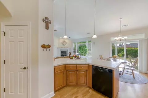 2531 Warm Spring Ln, Redding, CA 96003 photo 11