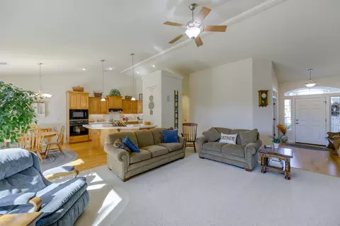 2531 Warm Spring Ln, Redding, CA 96003 photo 47
