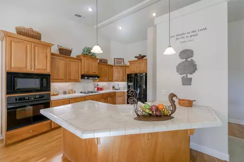 2531 Warm Spring Ln, Redding, CA 96003 photo 12