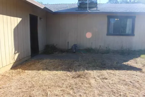 1833 Cedarwood Dr, Redding, CA 96002 photo 36