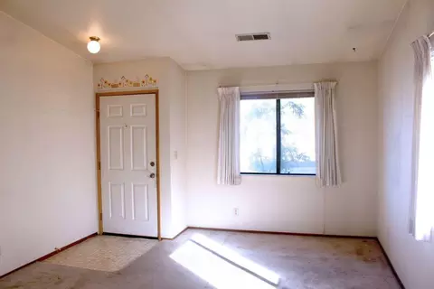 1833 Cedarwood Dr, Redding, CA 96002 photo 2