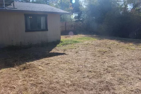 1833 Cedarwood Dr, Redding, CA 96002 photo 37