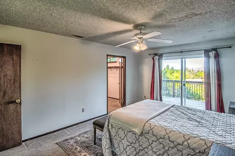 2215 Oak Ridge Dr, Redding, CA 96001 photo 10