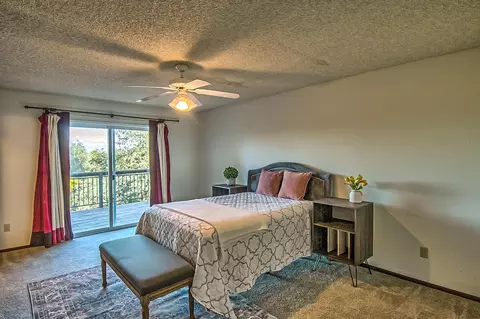 2215 Oak Ridge Dr, Redding, CA 96001 photo 9