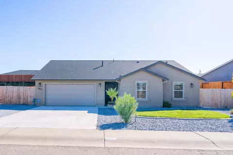 16937 Cape Cod Dr, Redding, CA 96003 photo 1