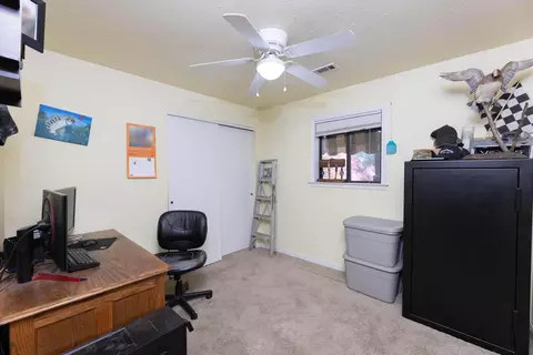 1162 Arizona St, Redding, CA 96002 photo 15