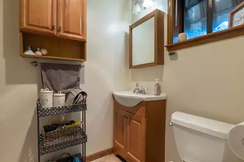 1162 Arizona St, Redding, CA 96002 photo 11