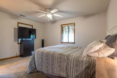 1162 Arizona St, Redding, CA 96002 photo 10