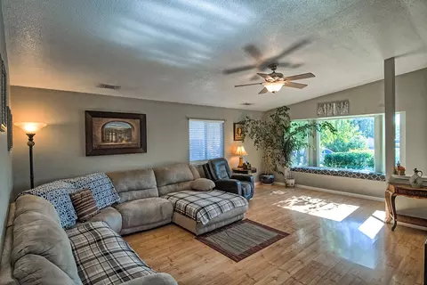 1726 Almaden Dr, Redding, CA 96001 photo 6