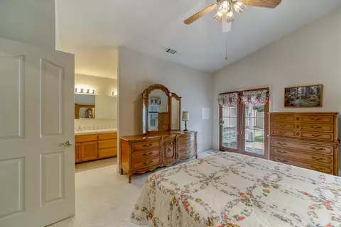 365 Vintage Path, Redding, CA 96003 photo 5