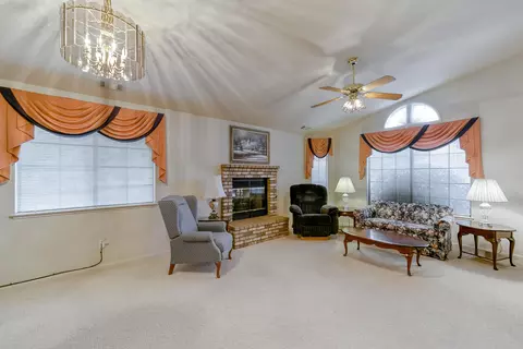 365 Vintage Path, Redding, CA 96003 photo 19